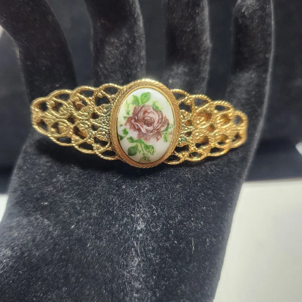 Vintage Gold Tone Filigree Rose Porcelain Cabochon Hair Barrette French Clip